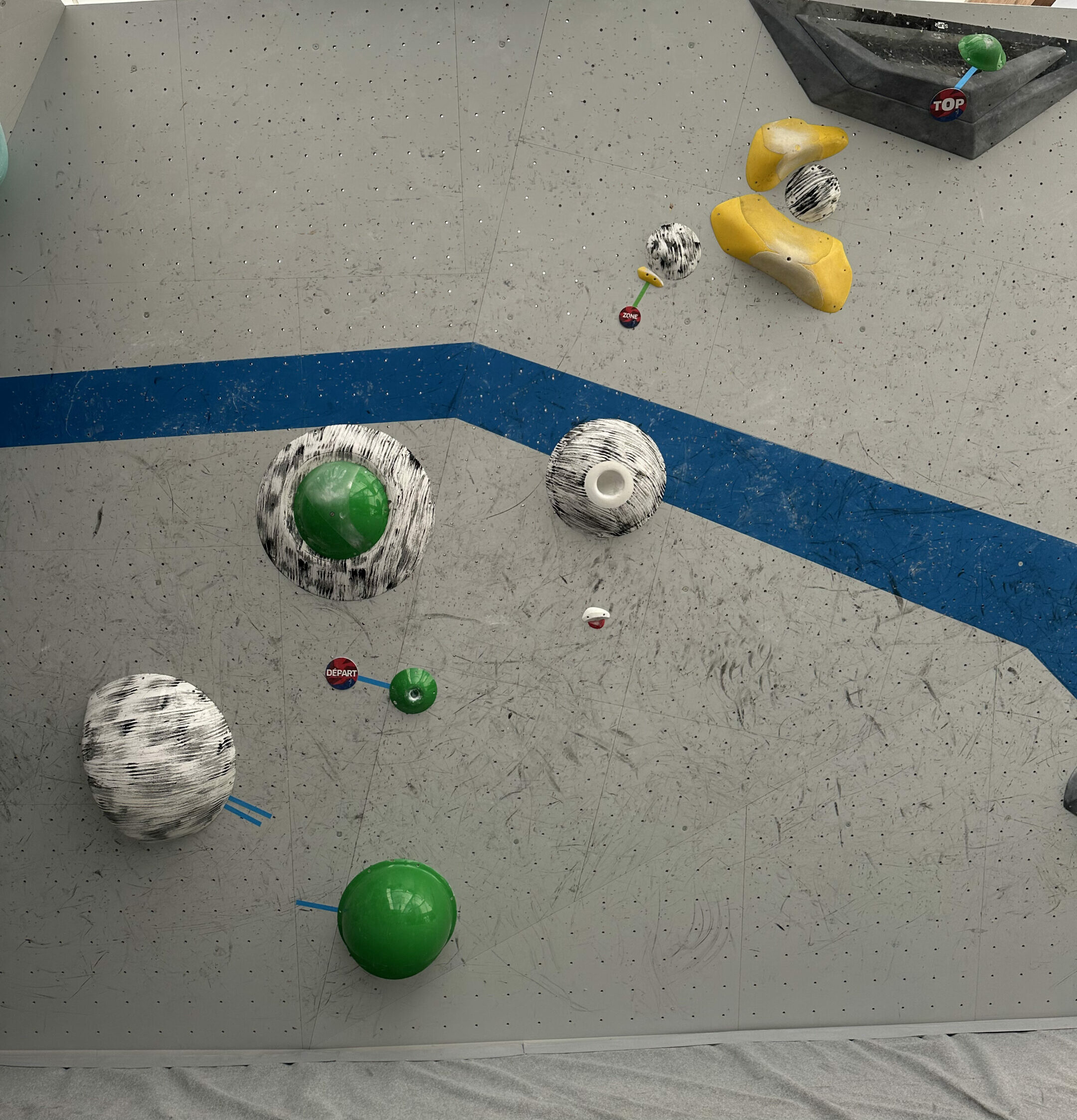 Ouverture de voie d'escalade - formation dédiée