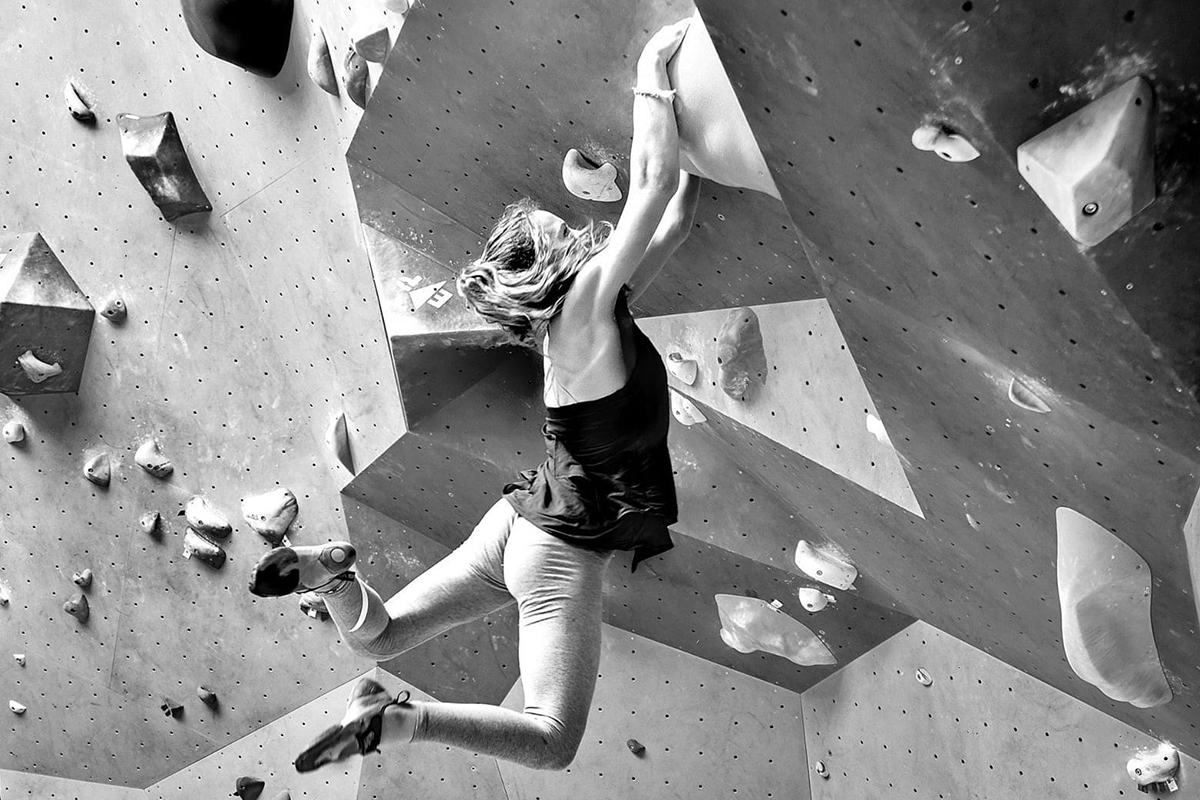 Naile Meignan sur voie d'escalade