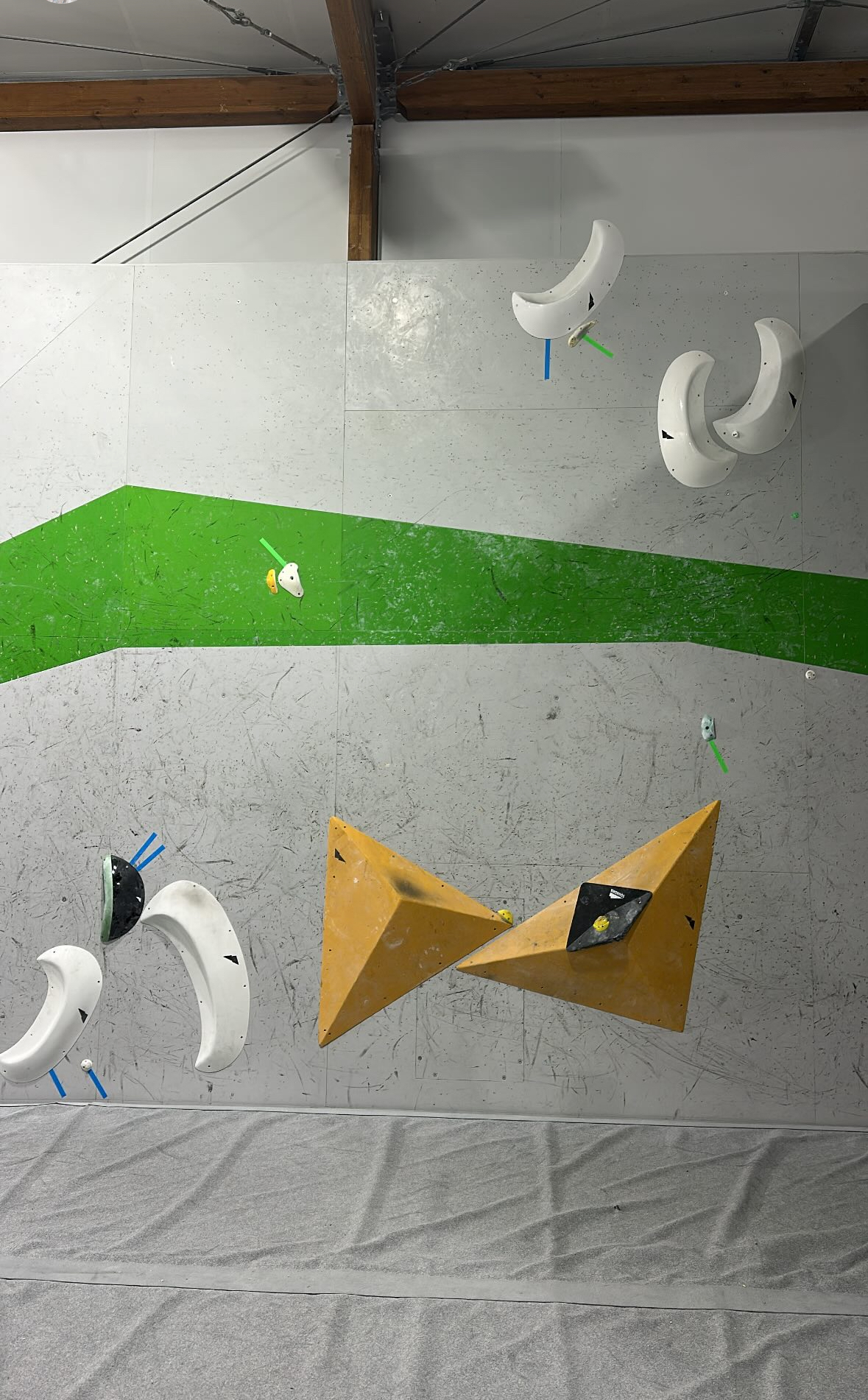 Mur d'escalade réalisé en formation ouverture